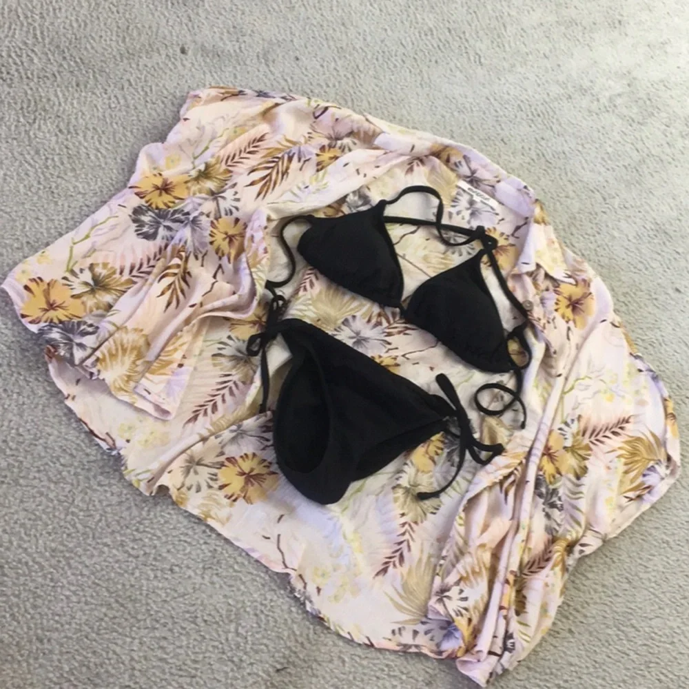 RIP CURL/PEACHY-PINK FLORAL GUAZE BEACH COVERUP OR SHIRT